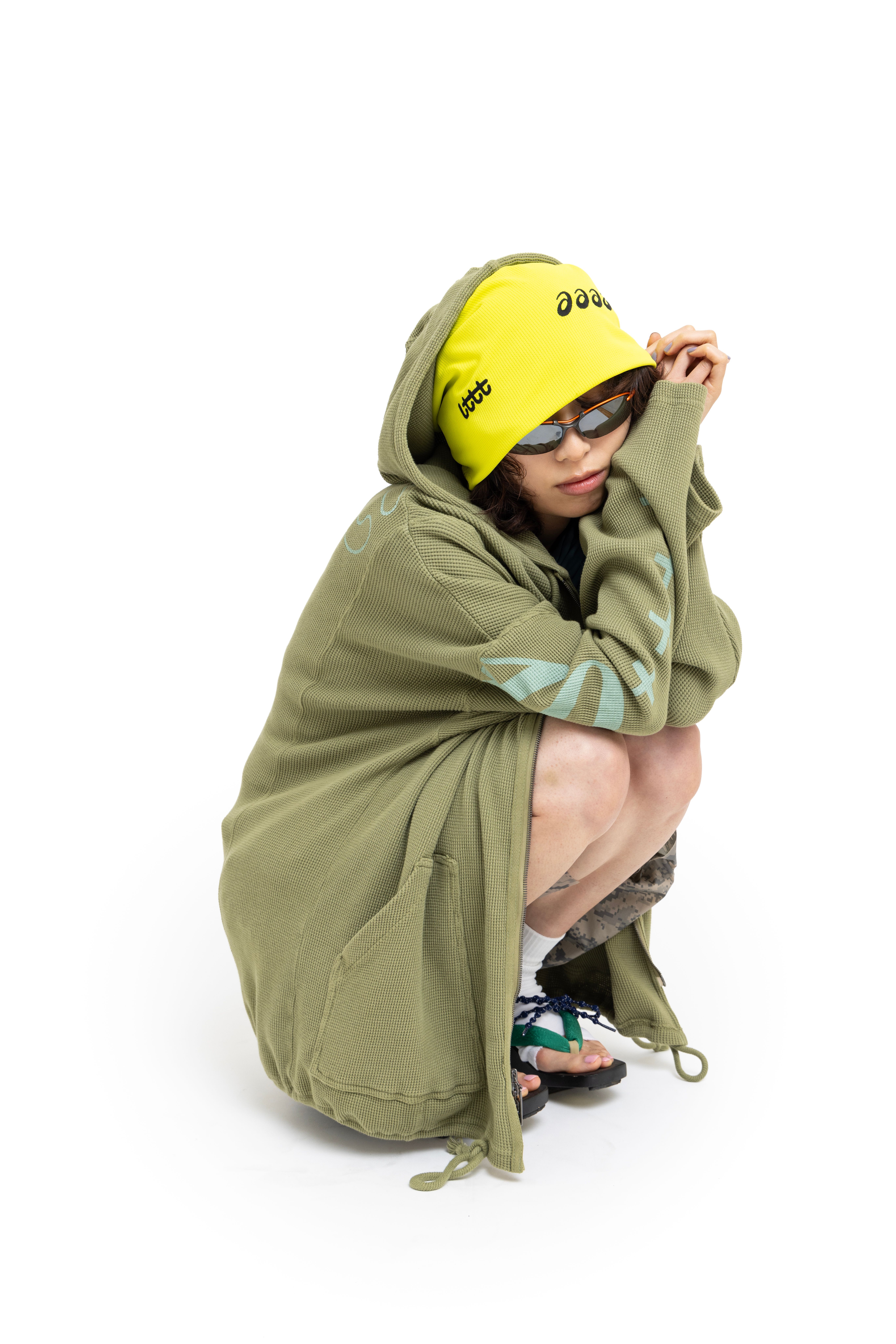 Kelly Guan cont'd - image 10